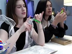 18 años, Mamada, Corridas, Pov, Ruso, Colegiala, Maestra, Mojado