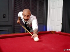 Cul, Gros cul, Gros seins, Brunette brune, Plantureuse, Queue, Hard, Actrice du porno