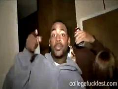 Любители, Красотки, Толстушки, Блондинки, Минет, Секс без цензуры, Мастурбация, Студентка