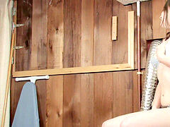 Брюнетки, Мастурбация