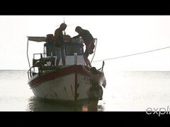 Culo grande, Tetas grandes, Morena, Gordita, Francés, Tetas naturales, Al aire libre, Tetas