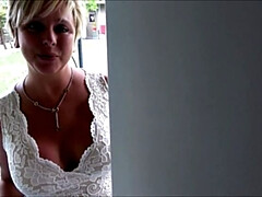 Plage, Gros cul, Sucer une bite, Mère que j'aimerais baiser, Maman, Pov, Belle mère, Tabou