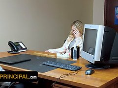 Blonde, Sucer une bite, Domination, Hard, Hd, Mère que j'aimerais baiser, Bureau, Rugueux