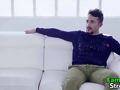 Blasen, Kehlenfick, Hd, Rau, Sohn, Ablutschen, Flotter dreier, Titten