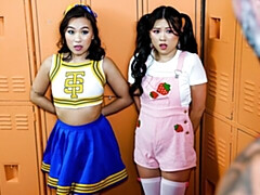 18 jahre, Arsch, Grosser schwanz, Blasen, Hundestellung, Natürlichen titten, Dürr, Jungendliche (18+)