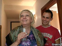 ぽっちゃり, バック, お婆さん, 巨大, 熟年, 現実, オッパイの