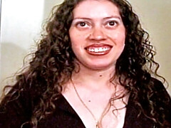 Amateur, Mamada, Morena, Estilo perrito, Pelirrojo, Falda, Chupando, Trio