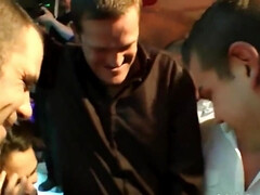 Tetas grandes, Penetracion con dedos, Casero, Orgía, Trio, Clasico, Esposa