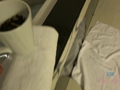 Salle de bains, Blonde, Grossier, Robe, Petite amie, Culottes ou slips, Rasée, Maigrichonne