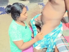 Hot Desi Bhabhi Riyamoni Fucks Hard in HD - Indian Homemade Sex