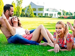 Anal, Culo grande, Verga grande, Mamada, Estilo perrito, Tetas naturales, Al aire libre, Tetas