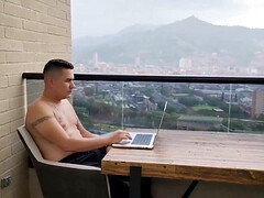 Amateur, Grosse bite, Gros seins, Plantureuse, En levrette, Hard, Public, Nénés