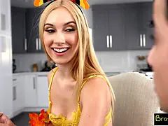 ブロンド, フェラチオ, イく瞬間, イマラチオ, 手コキする, 淫乱熟女, スペイン人, オッパイの