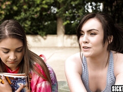 Grosser arsch, Lesbisch, Lecken, Masturbation, Pornostars, Taboo, Jungendliche (18+), Titten