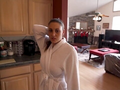 Большие сиськи, Минет, Измена, Постарше, Кончили внутрь, Глубокая глотка, Секс без цензуры, Сестра