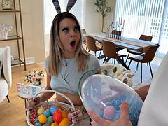 デカチン, ブロンド, フェラチオ, イく瞬間, 手コキする, 馬乗り, 剃毛, オッパイの