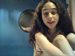 Amateur, Gros seins, Brunette brune, Adolescente, Webcam