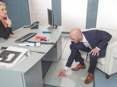 ぽっちゃり, デカ尻, フェラチオ, バック, 淫乱熟女, ストッキング, ストリッピング, オッパイの