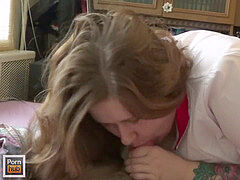 Belle grosse femme bgf, Sucer une bite, Rondelette, Tir de sperme, Médecin, Tatouage