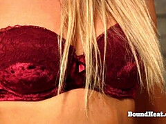 Culo grande, Tetas grandes, Penetracion con dedos, Hd, Lesbiana, Lamidas, Orgasmo, Coño