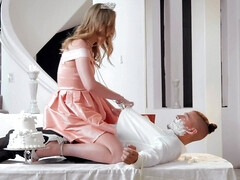 Язык в попке, Большой член, Блондинки, Минет, Бондаж, Сумасшедшие, Две девушки, Киски