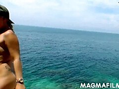 ビーチ, デカ尻, カップル, 口内発射, イく瞬間, ハードコア, アウトドア, 公共