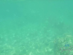 ビーチ, 露出狂, 彼女, オイル, アウトドア, 小柄, ハメ撮り, オッパイの