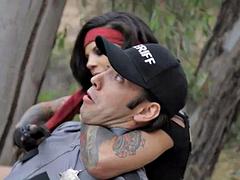 Grosse titten, Blasen, Fesselspiele, Braunhaarige, Fetisch, Hardcore, Schlampe, Titten