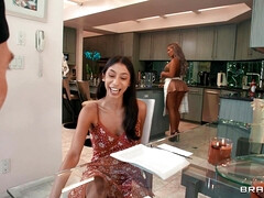 Nana, Gros seins, Plantureuse, Hard, Hd, Chatte, Réalité, Nénés