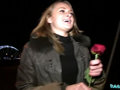 Amateur, Sucer une bite, De plein air, Pov, Public, Russe