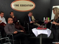 Blasen, Cfnm, Bekleidet, Gruppensex, Orgie, Pissen, Muschi, Ablutschen