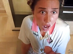 Enthousiasteling, Pijpbeurt, Pompom meid, Sperma in gezicht, Huisgemaakt, Onschuldig, Zuigen, Tiener