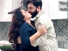 ぽっちゃり, デカパイ, イく瞬間, 足コキ, ハードコア, 淫乱熟女, オマンコ, オッパイの