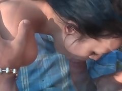 In den arsch, Blasen, Braunhaarige, Aufs gesicht abspritzen, Gruppe, Im freien, Öffentlich