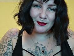 Leie, Sadomasochismus, Grosse titten, Weibliche domination, Handjob, Masturbation, Tätowierung, Titten