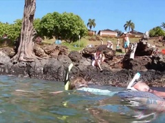 Пляж, Эксгибиционист, Подружка, На природе, От первого лица, На публике, Киски, Душ