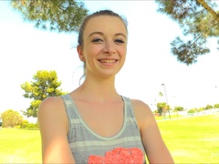 Танцы, Экстремальный секс, Пальцем, Мастурбация, Оргазм, На публике, Игрушки, Под юбкой