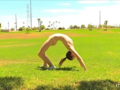 Nahaufnahme, Tanzen, Extrem, Fingern, Massage, Orgasmus, Öffentlich, Unter dem rock