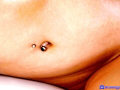 Arsch, Europäisch, Massage, Öl, Piercing, Muschi, Titten, Nass