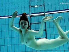 Bikini, Femelle, Hd, Seins naturels, Nue, Public, Douche, Nénés