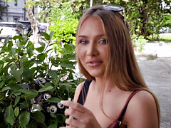 18 ans, Gros seins, Sucer une bite, Mamelons, De plein air, Pov, Chatte, Adolescente