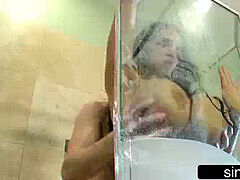 浴室, フェラチオ, 浮気者, エロ熟女, 淫乱熟女, 義母