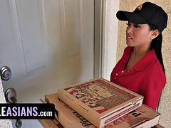 Pizza Delivery Asian Princess Gets Stuck In The Window  She Has To Suck 2 Unhelpful Dicks - TeamSkeet
