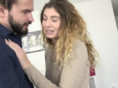 18 ans, Brunette brune, Adolescente