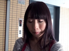 アジア人, フェラチオ, 中出し, キス, キッチン, なめる, メイド, オマンコ