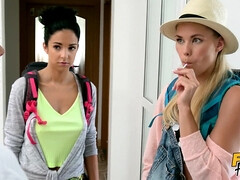 Kont, Brits, Bruinharig, Hondjeshouding, Sperma in gezicht, Hardcore, Buiten, Tatoeage