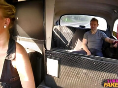 Enthousiasteling, Amerikaans, Pijpbeurt, Bruinharig, Likken, Buiten, Kut duiken, Tietenklus