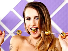 Amateur, Fétiche, Doigter, Seins naturels, Pisser, Dénudage, Adolescente, Nénés