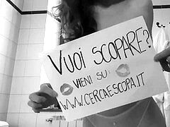 Enthousiasteling, Grote lul, Pijpbeurt, Sperma shot, Sperma in gezicht, Italiaans, Tiener