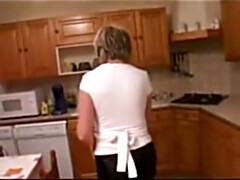 Rondborstig, Classisch, Lul, Frans, Rijpe lesbienne, Natuurlijk, Kut duiken, Geschoren